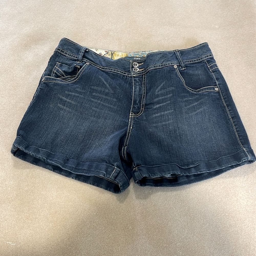 WOMENS FRENCH CUFF DENIM CUFFED JEAN SHORTS WITH SPANDEX SIZE 12